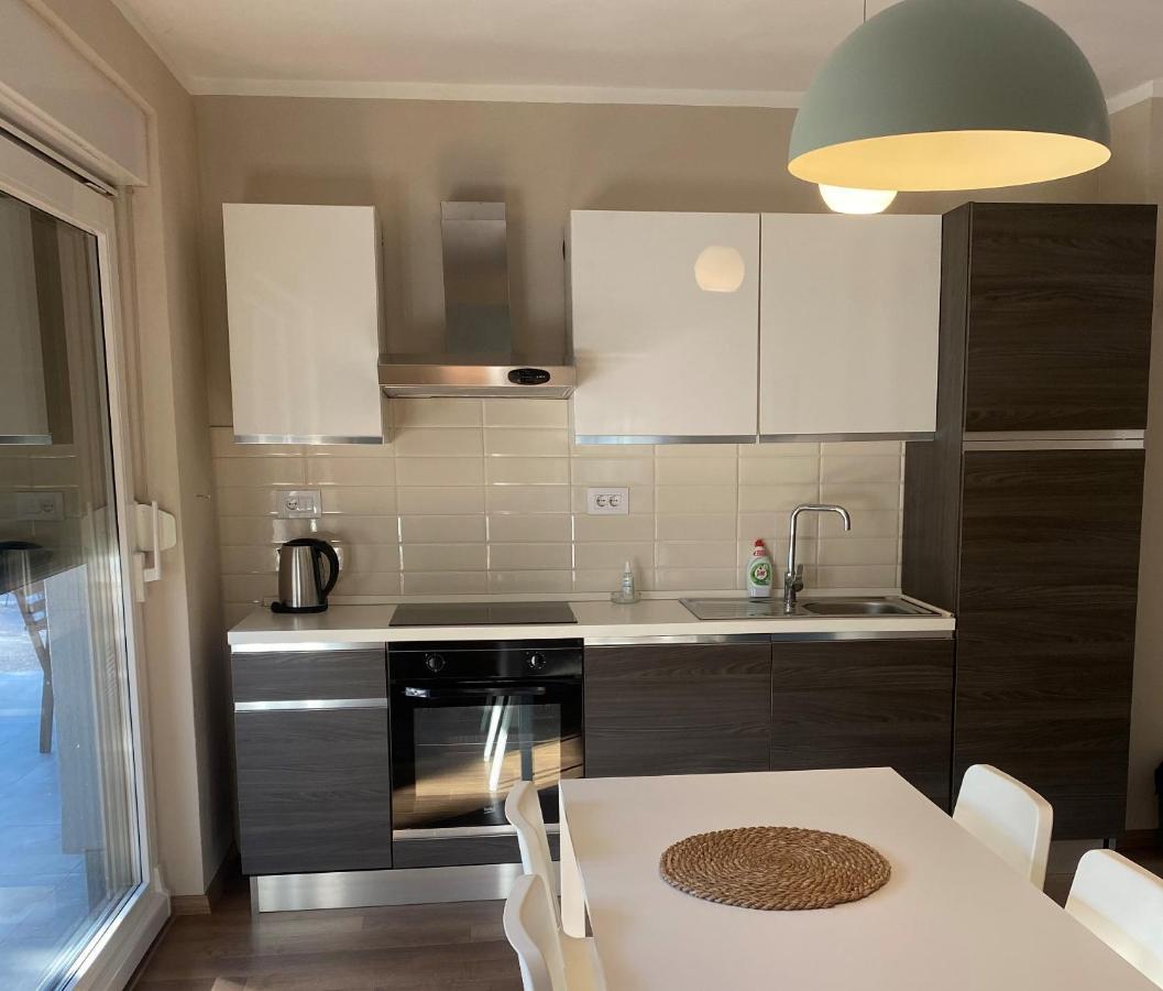 M Plus Residence Pinezići Exteriér fotografie